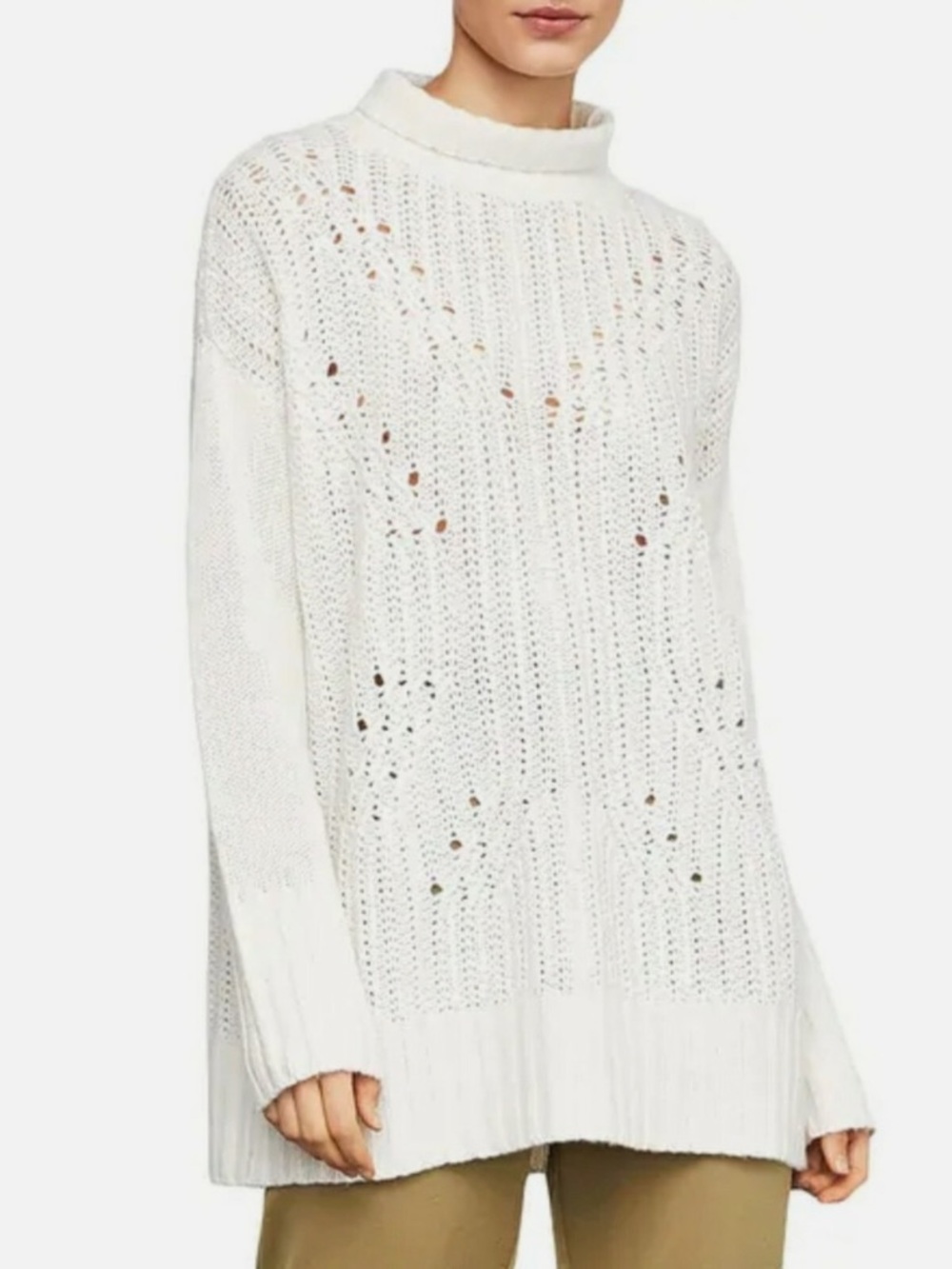 BCBGMaxAzria Cream Cable-Knit Wool Blend Turtleneck Sweater